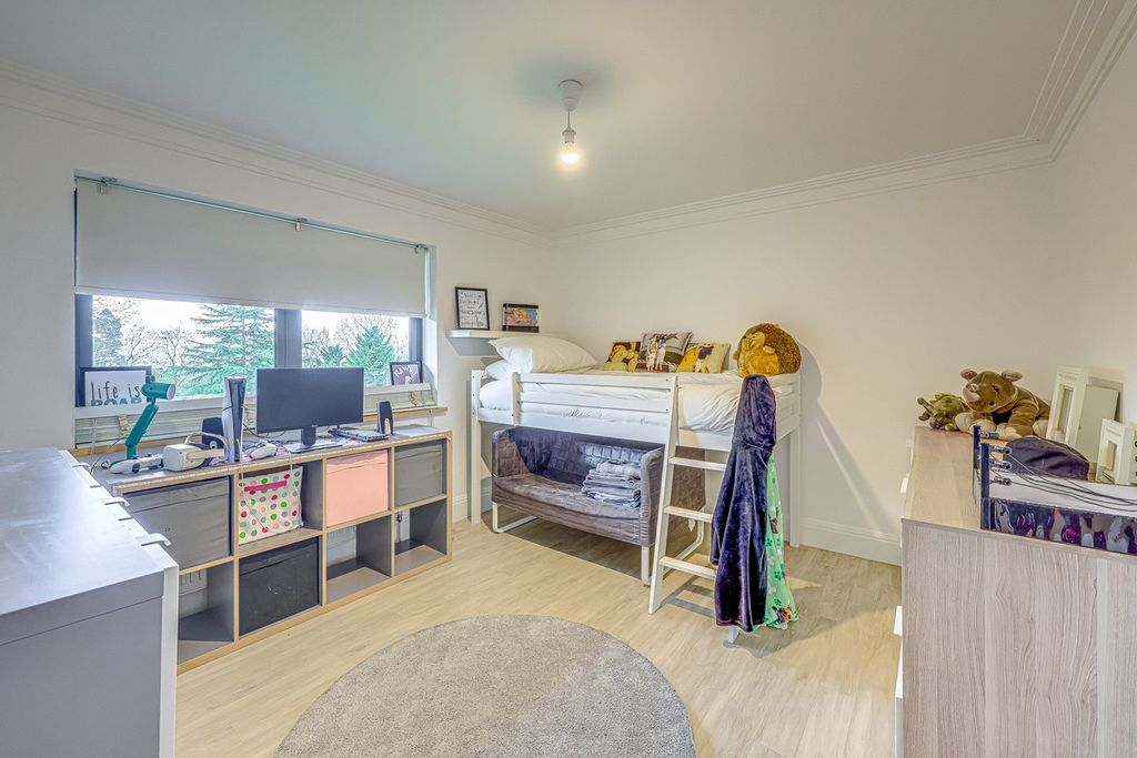 Additional image 33 of 5 bed detached house for saleBowers Road, Benfleet SS7