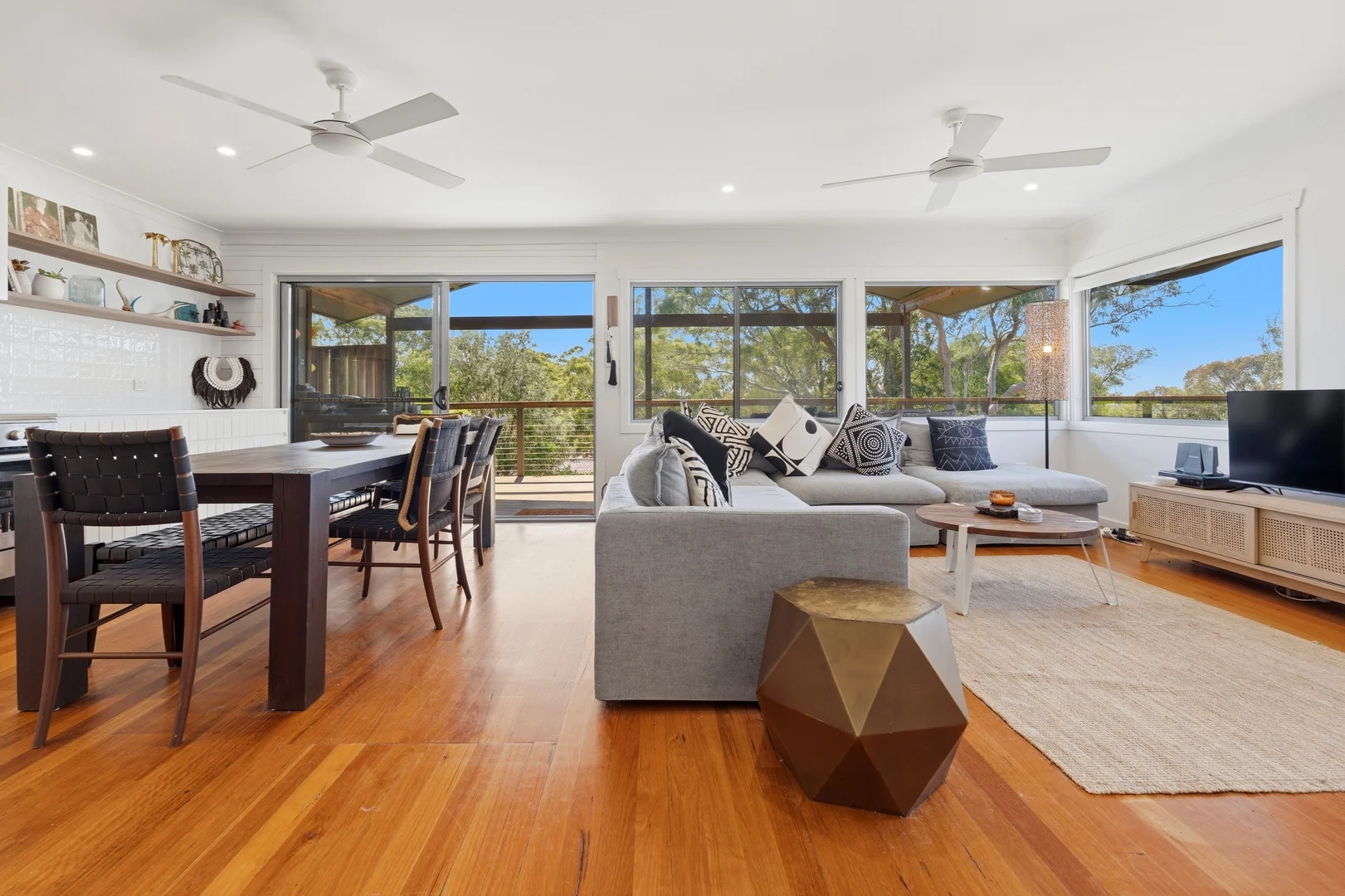 Additional image 3 of 101 Beachview Esplanade, Macmasters Beach NSW 2251