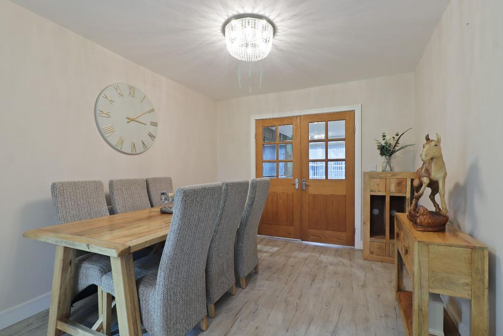 Additional image 9 of 5 bed detached house for saleMistyfield House, Church Hill, Royston, Barnsley S71