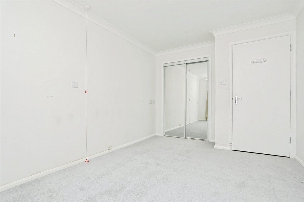 Additional image 6 of 1 bed flat for saleElmhurst Court, Woodbridge IP12