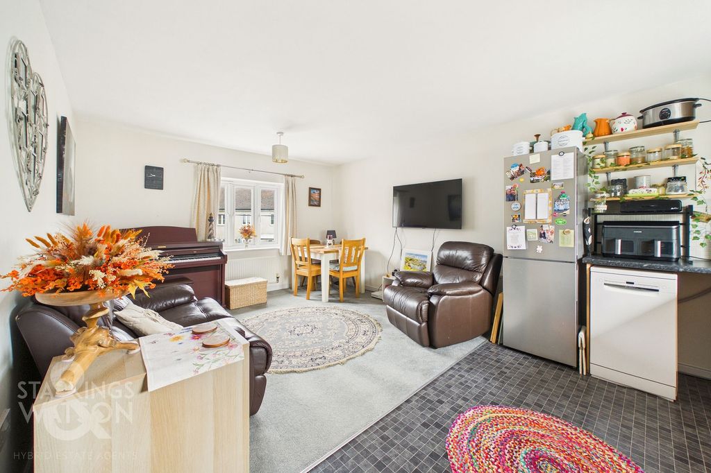Additional image 2 of 2 bed flat for saleWashington Drive, Watton, Thetford IP25