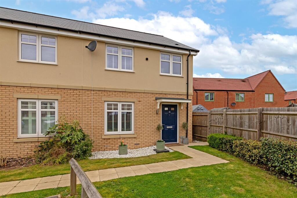 Eagle Way, St. Albans