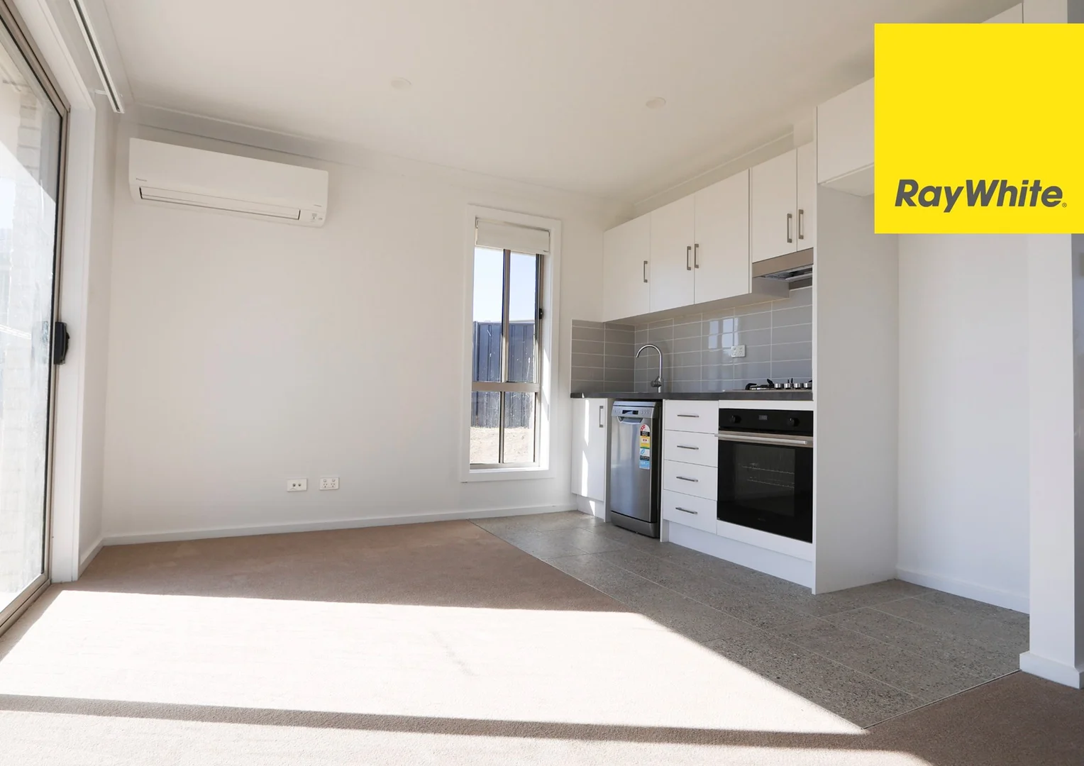 Additional image 2 of 2/62 Mather Street, Inverell NSW 2360