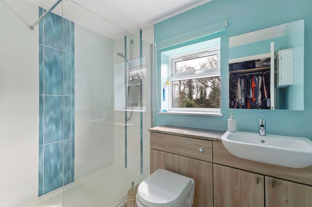 Additional image 14 of 3 bed detached house for saleChawton Park Road, Alton GU34
