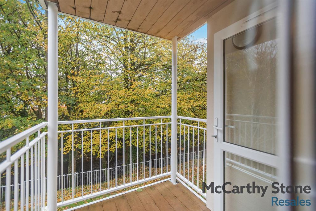 Additional image 2 of 1 bed flat for saleRivers Edge Court, Oaklands Drive, Okehampton EX20