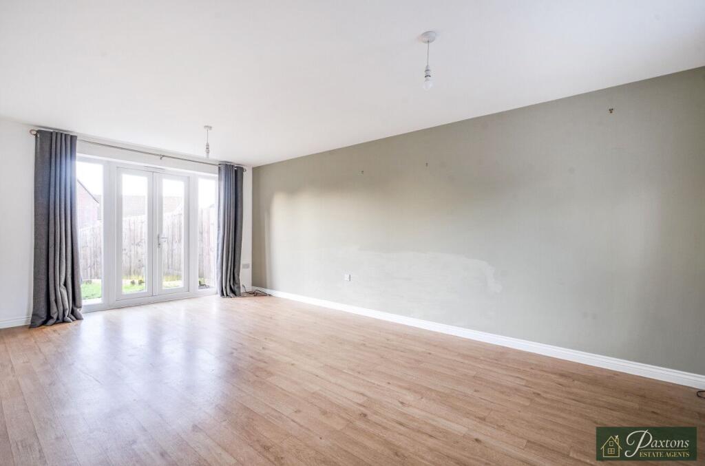 Heeks Crescent, Hilperton, Trowbridge, Wiltshire. BA14 7UX photo 2