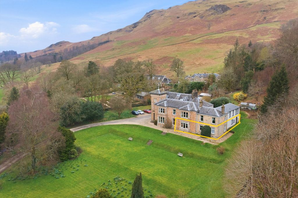 Additional image 2 of 3 bed flat for saleBallagan House, Strathblane, Glasgow, Stirlingshire G63