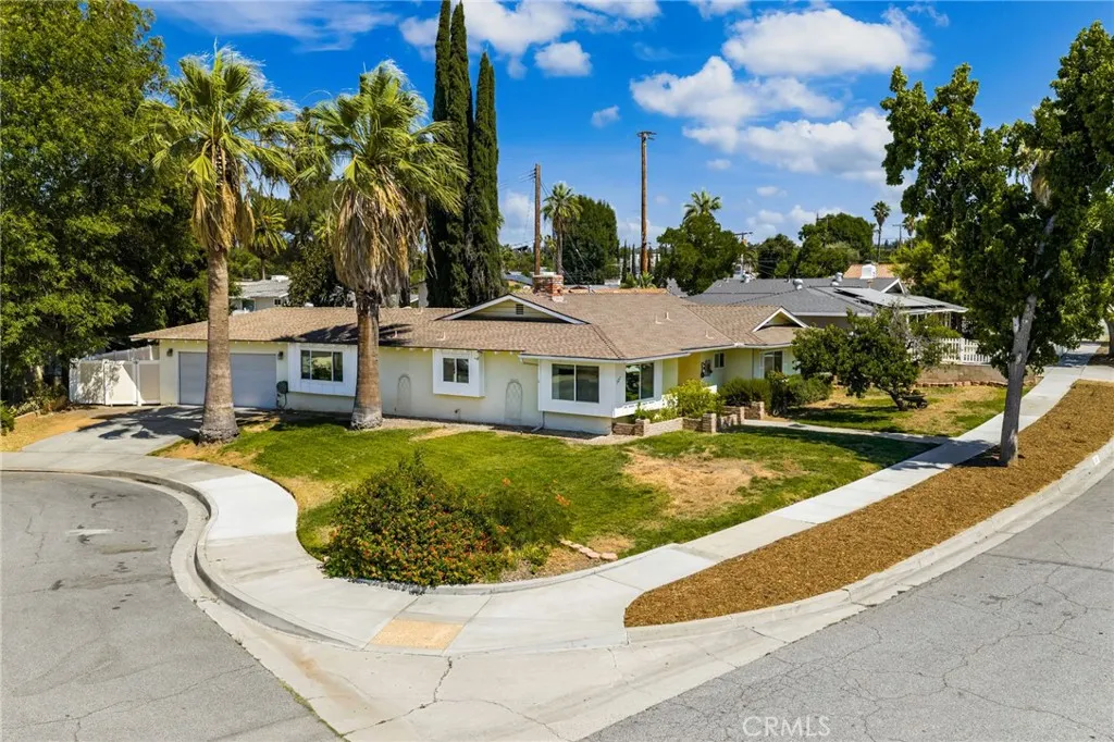 Additional image 3 of 527 Nottingham Drive, Redlands, CA 92373