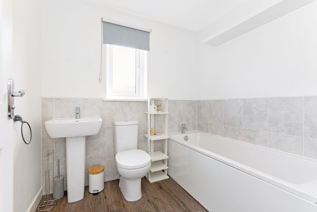 Additional image 17 of 4 bed detached house for sale15 Goldeneye Drive, Gilmerton, Edinburgh EH17