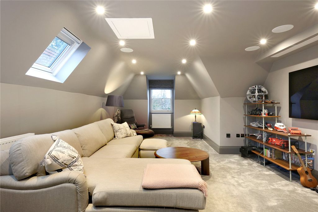 Additional image 15 of 6 bed detached house for saleGregories Farm Lane, Beaconsfield, Buckinghamshire HP9