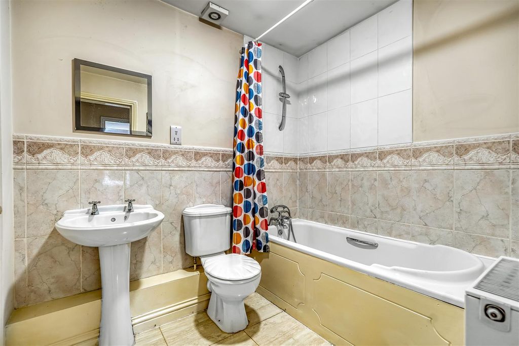 Additional image 10 of 2 bed flat for saleWoodland Villa, Darlington DL3