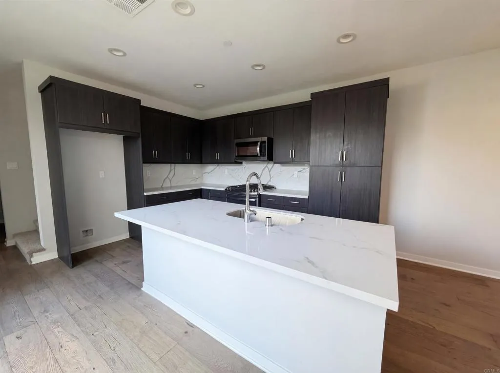 Additional image 7 of 951 Camino Aldea, Chula Vista, CA 91913