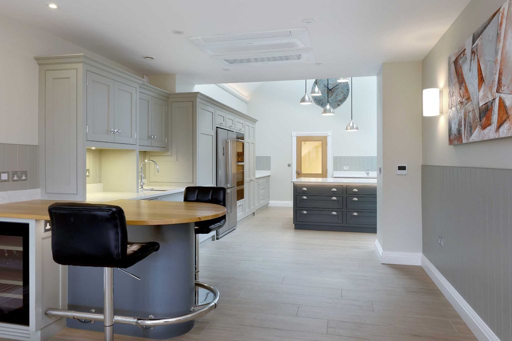 Additional image 8 of 6 bed detached house for salePriests Paddock, Knotty Green, Beaconsfield, Buckinghamshire HP9