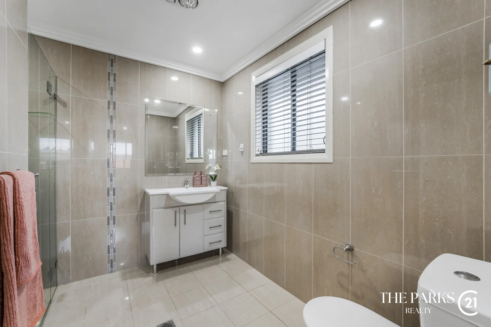 Additional image 31 of 20 Broadbent Avenue, Middleton Grange NSW 2171
