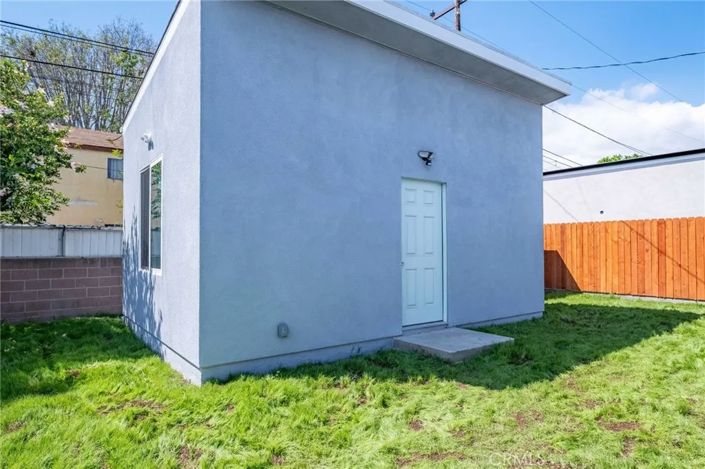 Additional image 28 of 3827 Lomina Ave, Long Beach, CA 90808