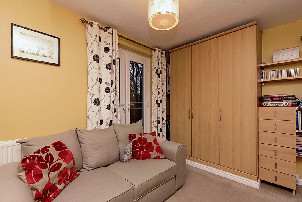 Additional image 10 of 2 bed flat for saleHalliard Court, Barquentine Place, Cardiff CF10