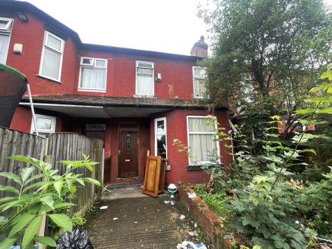 Wellington Street East, Salford M7