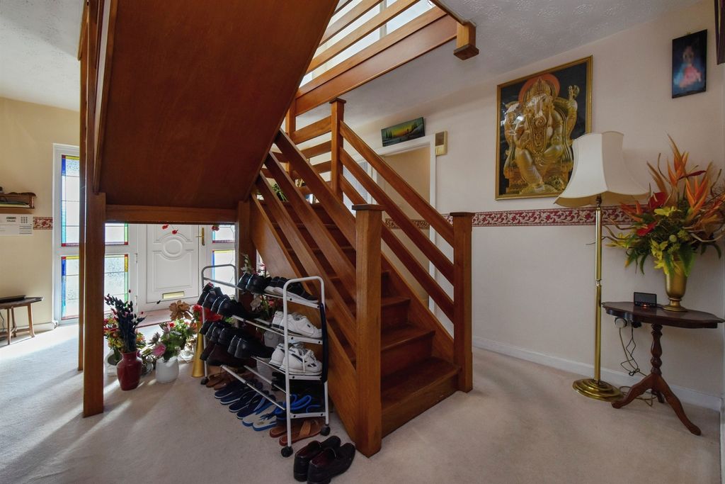 Additional image 7 of 5 bed detached house for saleCenarth Drive, Aberdare CF44