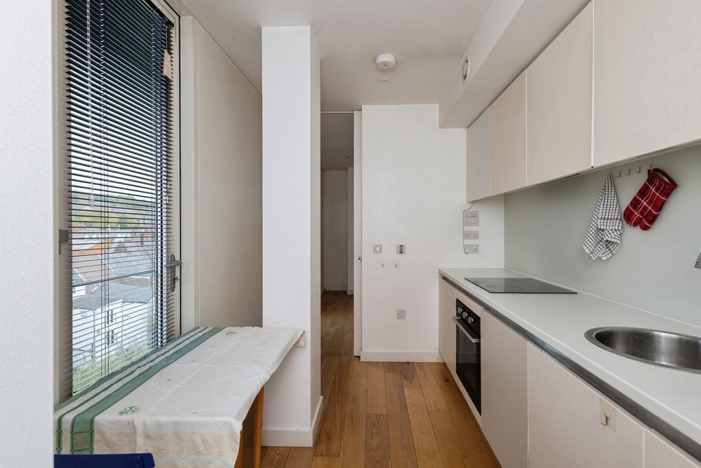 Additional image 7 of 2 bed flat for saleCastle Street, Stalybridge, Greater Manchester SK15