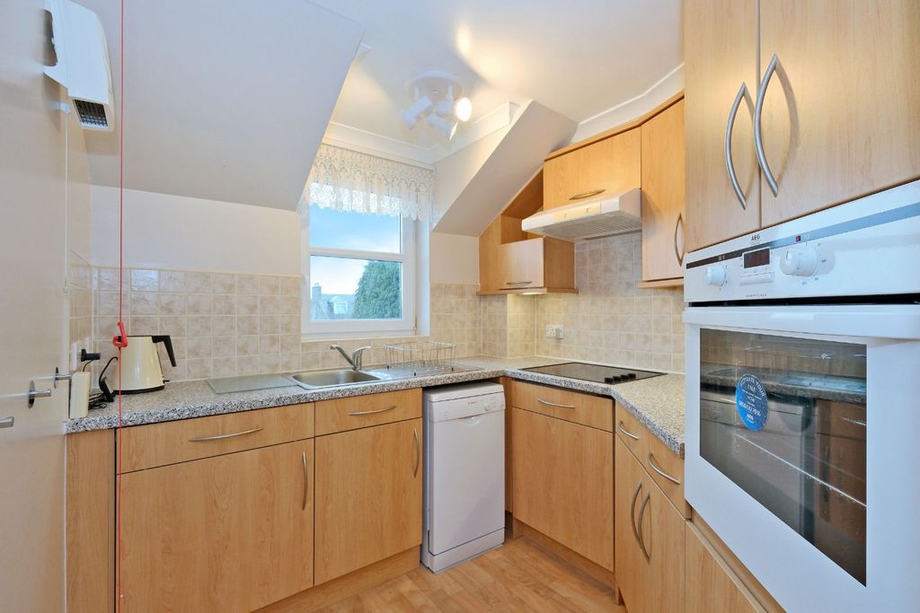 Additional image 9 of 1 bed flat for saleKirk Brae, Cults, Aberdeen AB15