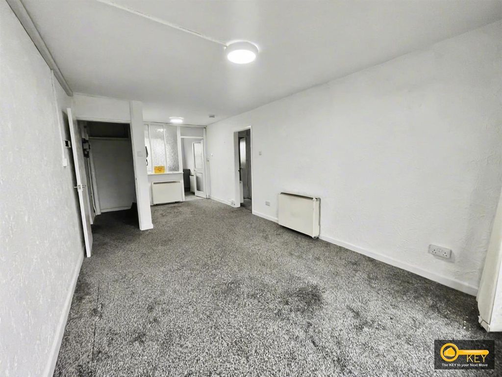 Additional image 5 of 2 bed flat for saleThe Nook, Attleborough, Nuneaton CV11