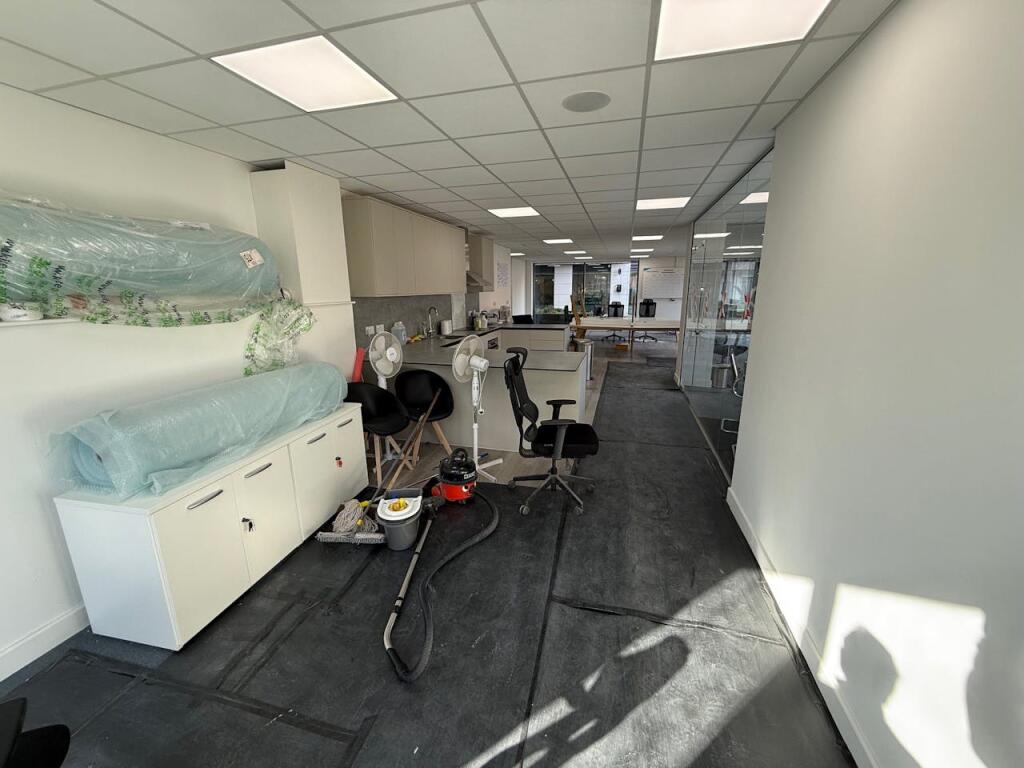 Additional image 4 of 2 Hertfordshire House, Civic Close, St. Albans, AL1 3JZ