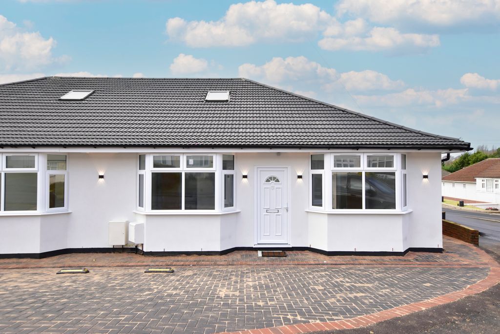 Additional image 25 of 3 bed semi-detached bungalow for saleThe Courtway, Watford WD19