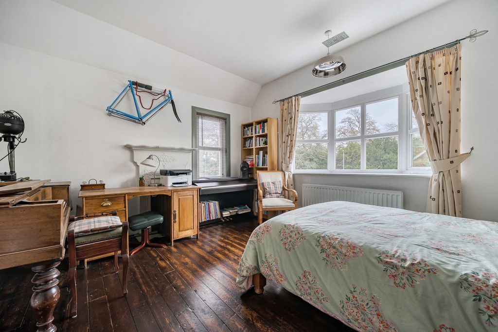 Additional image 15 of 6 bed semi-detached house for saleShinfield Road, Reading, Berkshire RG2