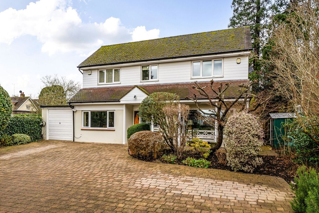 Additional image 24 of 5 bed detached house for saleHillside Road, Aldershot GU11