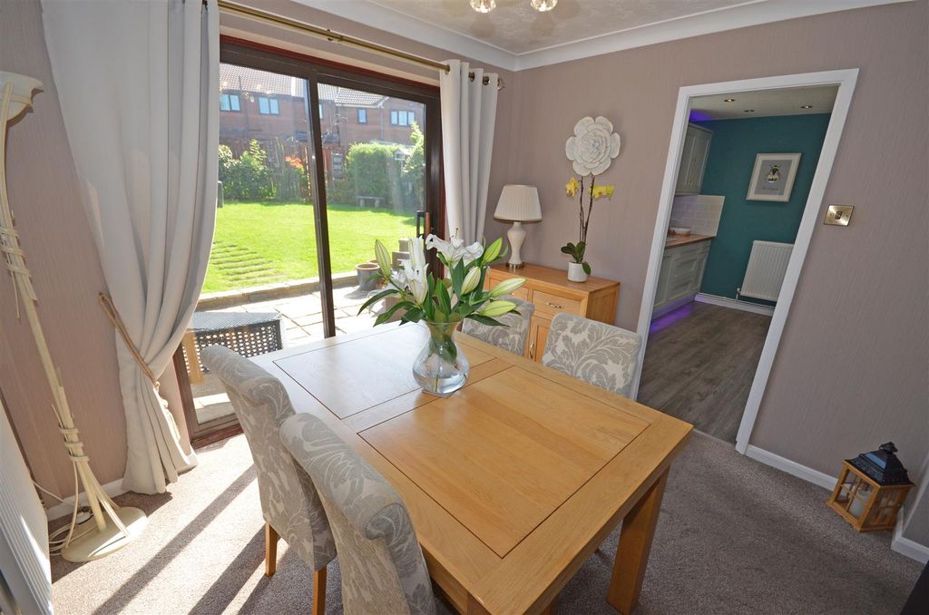 Additional image 12 of 4 bed detached house for saleLarkfield Close, Ashton-Under-Lyne OL7