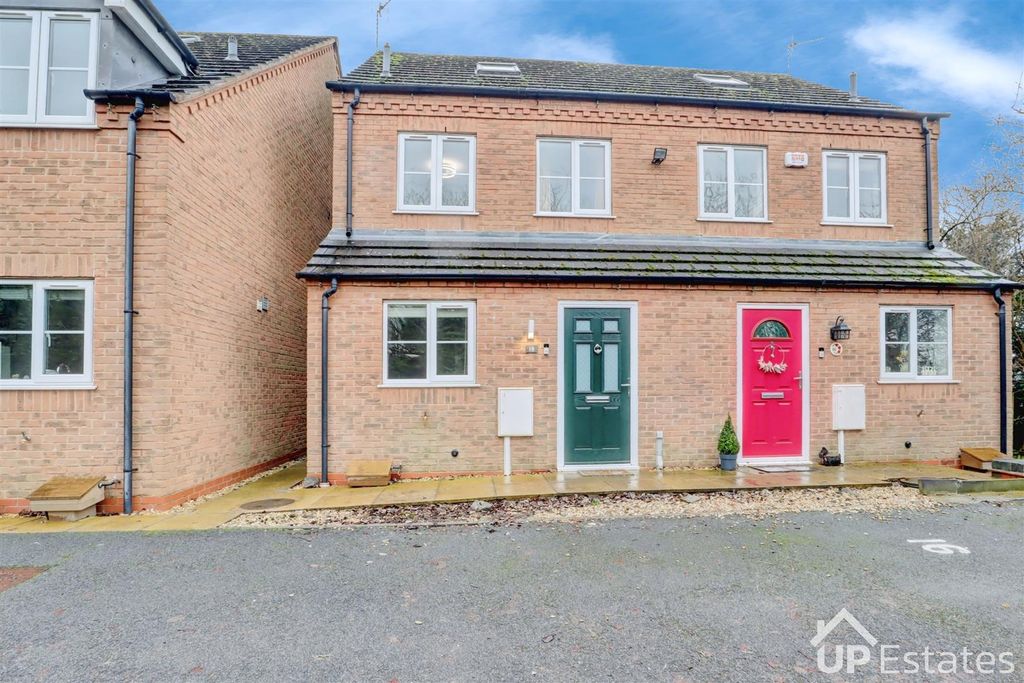 3 bed semi-detached house for saleKeys Hill, Baddesley Ensor, Atherstone CV9