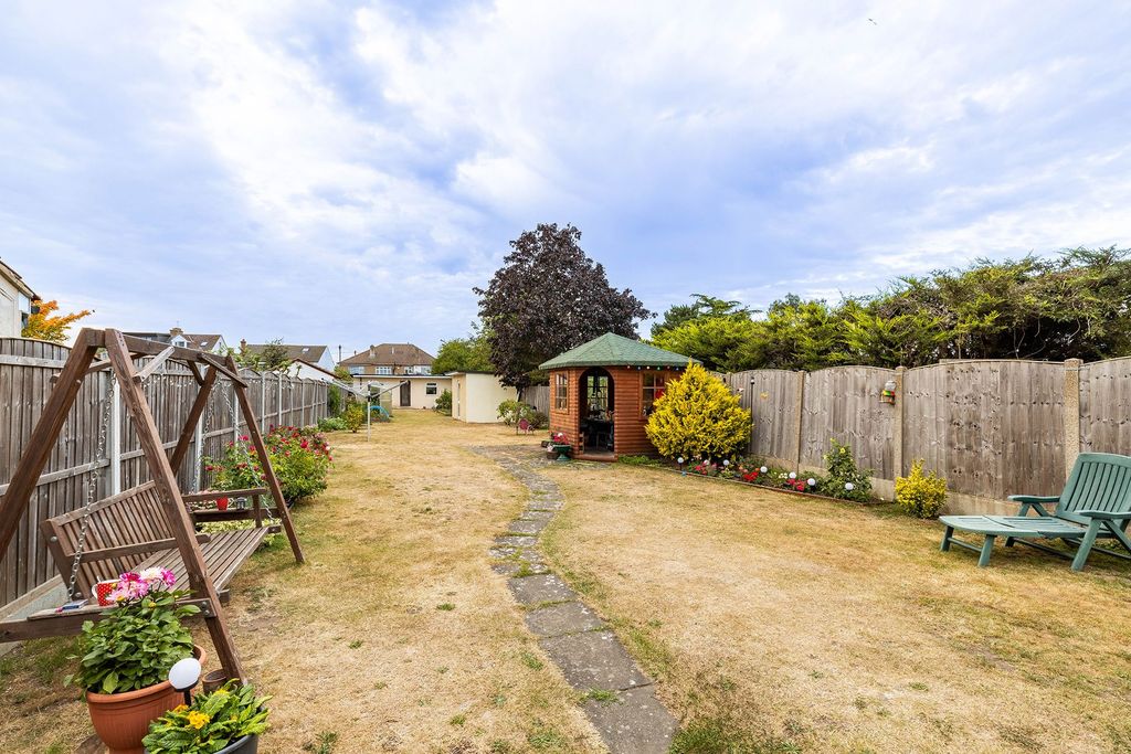 Additional image 19 of 4 bed bungalow for saleManor Road, Dagenham RM10