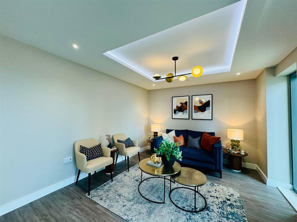 Additional image 8 of 2 bed flat for saleFlagstaff Road, Reading RG2