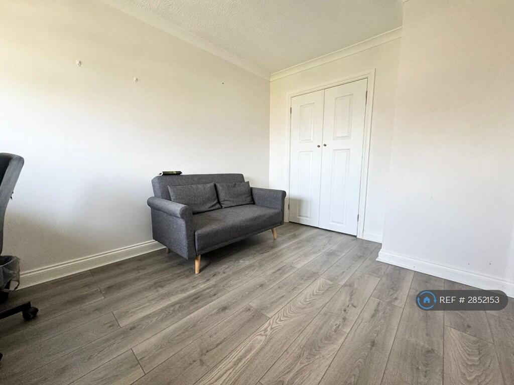 Additional image 9 of Queens Drive, Bath, BA2