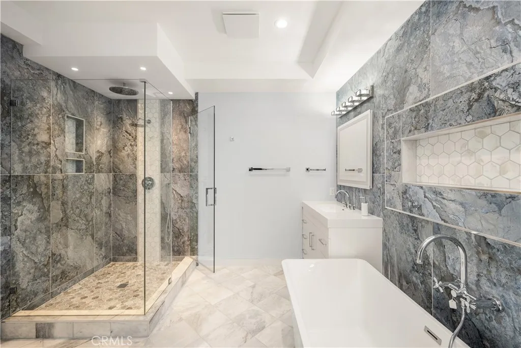 Additional image 51 of 114 2nd St, Seal Beach, CA 90740