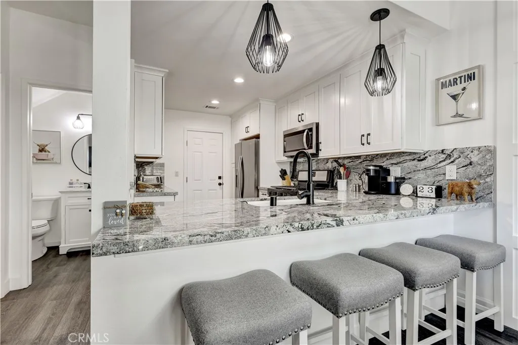 Additional image 21 of 28102 Bobwhite Cir Unit 3, Saugus, CA 91350