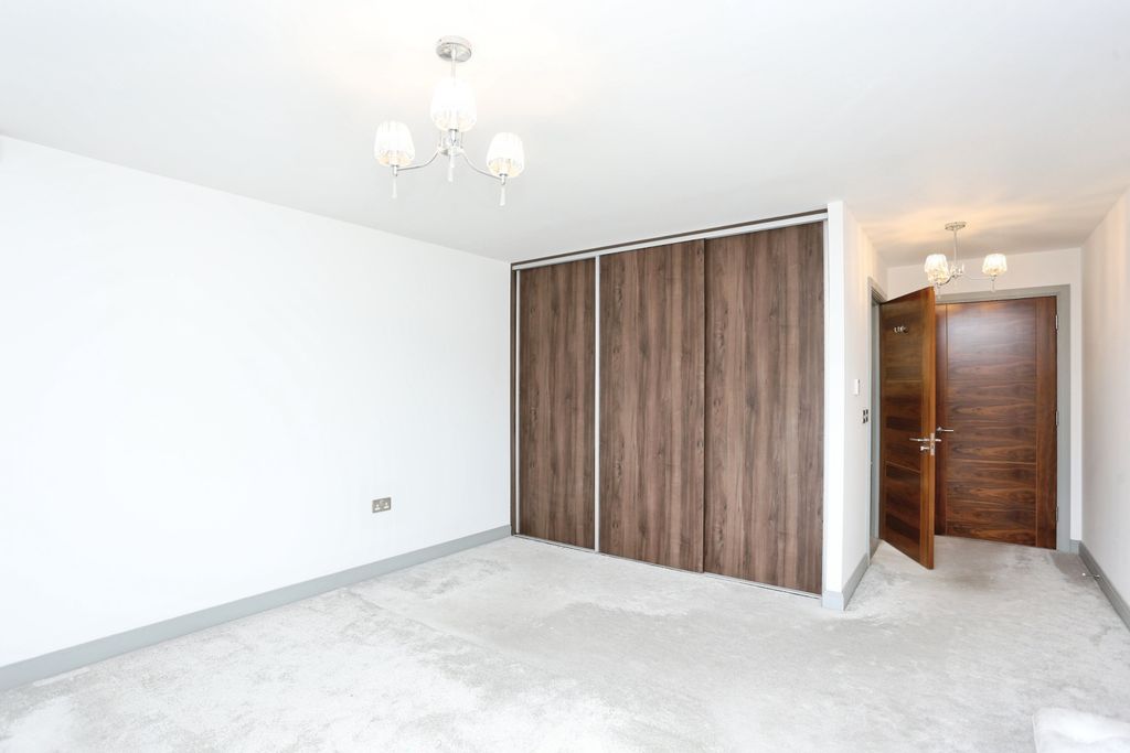 Additional image 9 of 2 bed flat for sale57 Albemarle Road, Beckenham BR3