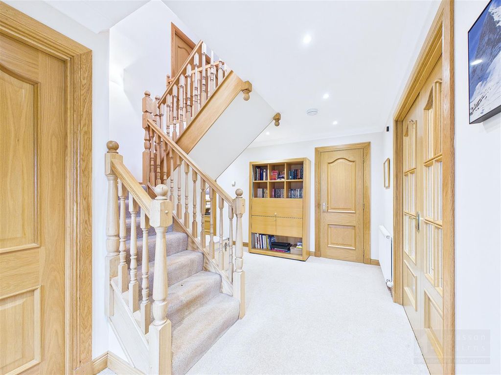 Additional image 10 of 5 bed property for sale23 Carn Elrig View, High Burnside, Aviemore PH22