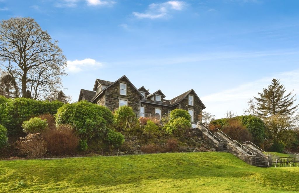 3 bed flat for saleHighfield House, Hawkshead Hill, Ambleside LA22