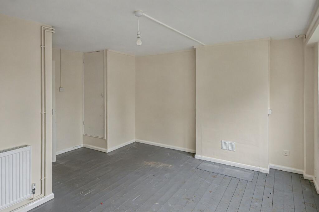 Additional image 7 of 61 Wellington Flats, Salthouse Lane, Yeovil, Somerset, BA20 1TY