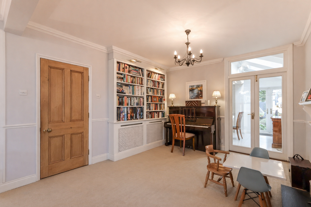 Additional image 5 of 3 bed detached house for saleAdrian Road, Abbots Langley, Hertfordshire WD5