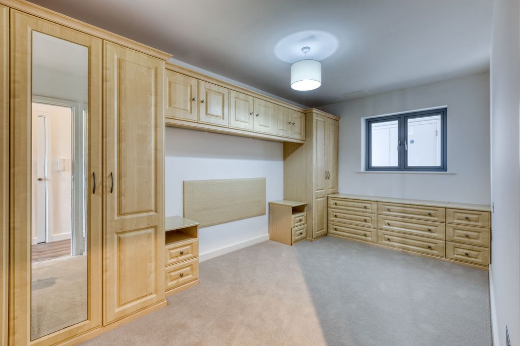Additional image 3 of 2 bed flat for sale30 Harbour Reach, St Helier JE2