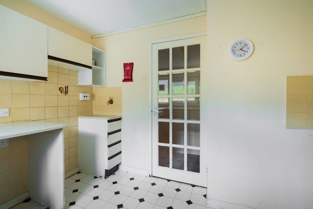 Additional image 11 of 2 bed flat for saleClifton Road, Lossiemouth, Moray IV31