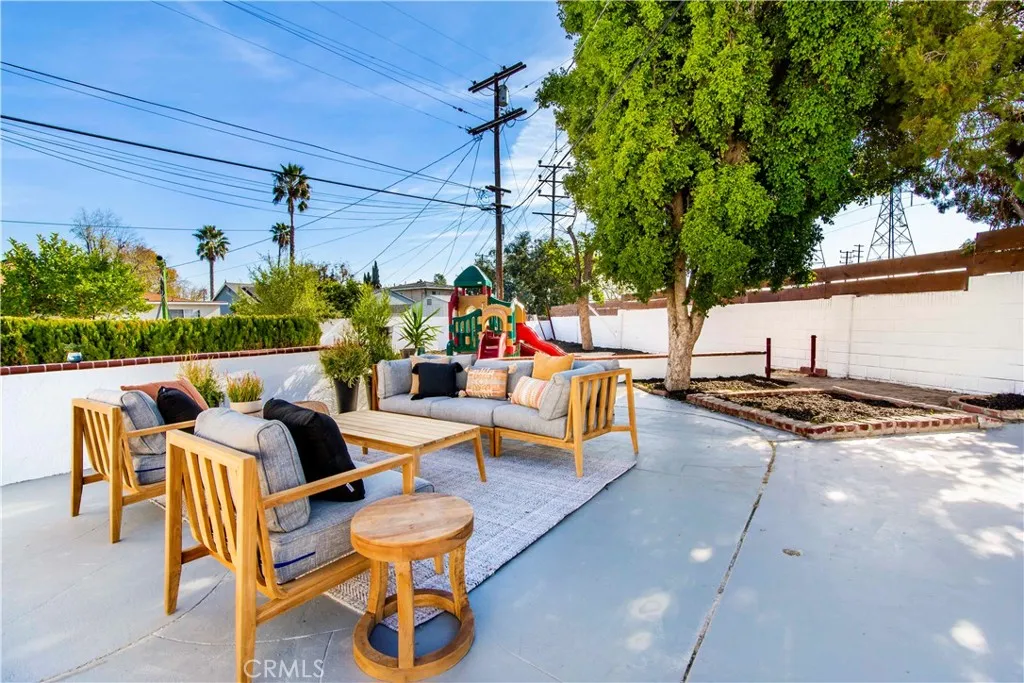 Additional image 5 of 10816 Calvert St, North Hollywood, CA 91606