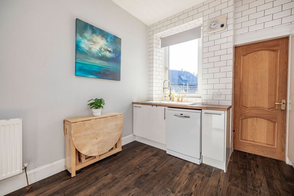Additional image 7 of 3 bed flat for saleClifton Road, Aberdeen AB24