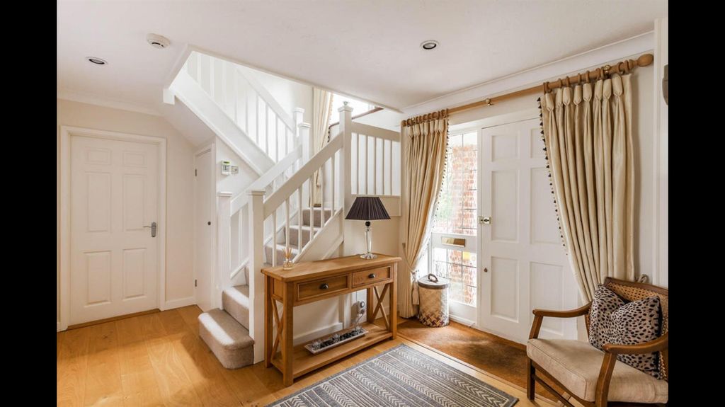 Additional image 14 of 4 bed detached house for saleHarriotts Lane, Ashtead KT21