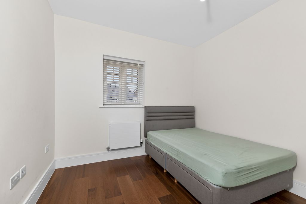 Additional image 15 of 5 bed semi-detached house for saleChamplain Street, Reading RG2
