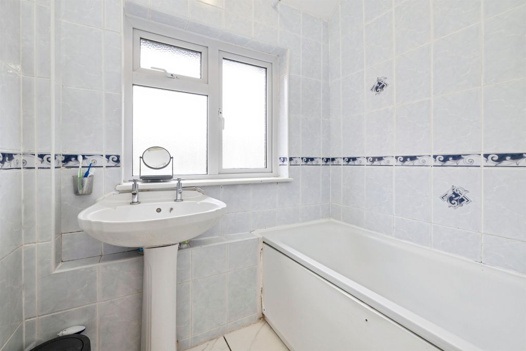 Additional image 11 of 5 bed end terrace house for saleNorthwick Road, Watford WD19