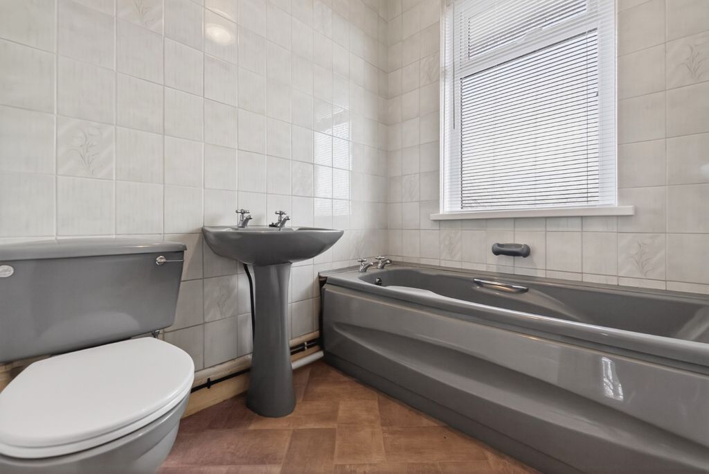 Additional image 9 of 3 bed semi-detached house for saleGreenway Road, Rumney, Cardiff CF3