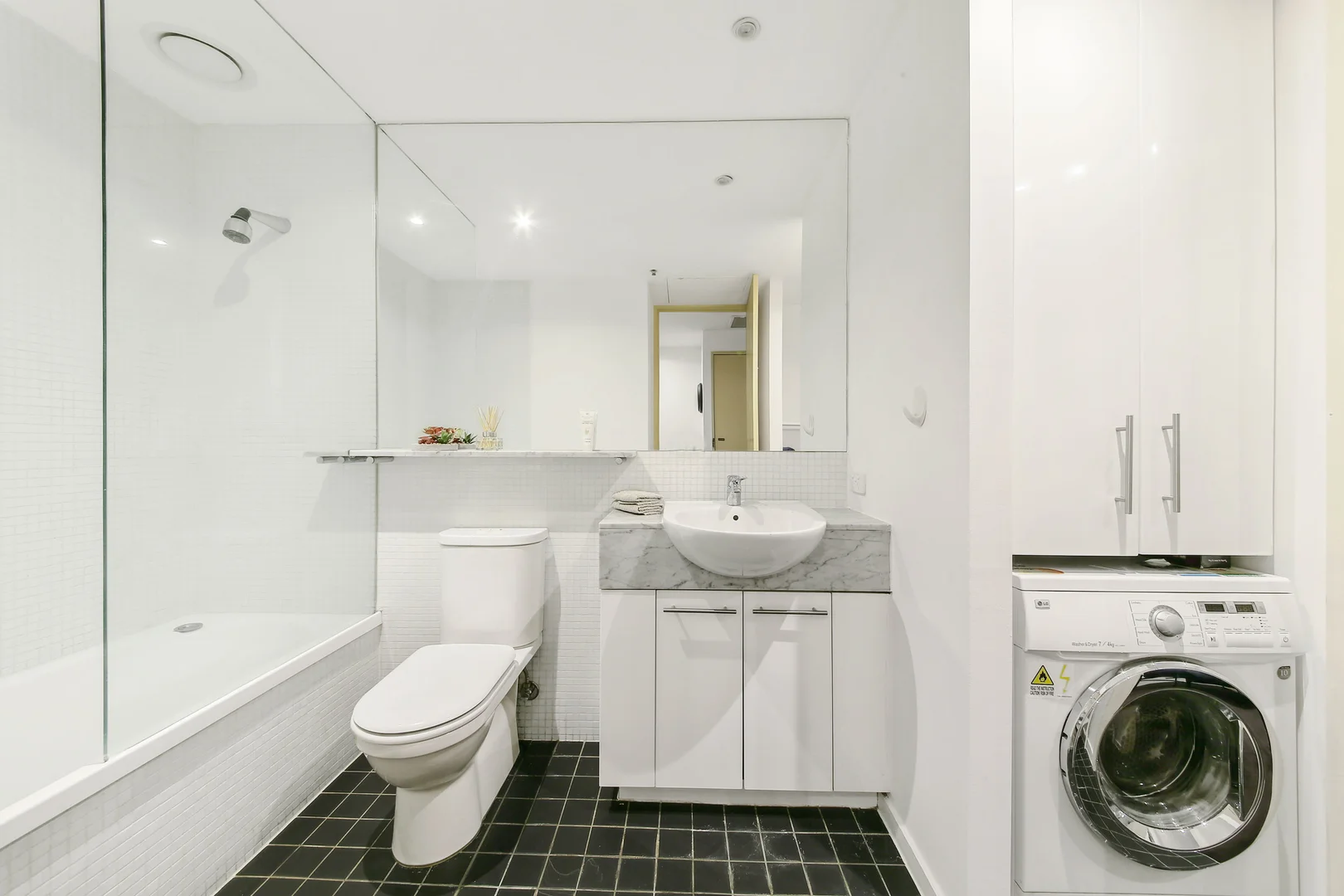 Additional image 13 of 403/225 Elizabeth St, Melbourne VIC 3000
